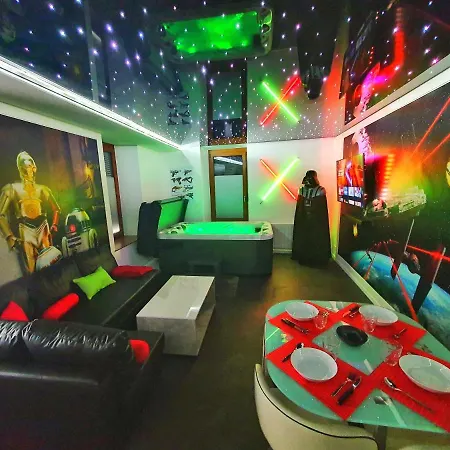 -galaxy Spa-jacuzzi-insolite-4pers-jardin-spa-clim Appartement *